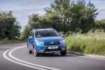 Dacia Logan MCV Stepway 2017 года (UK)